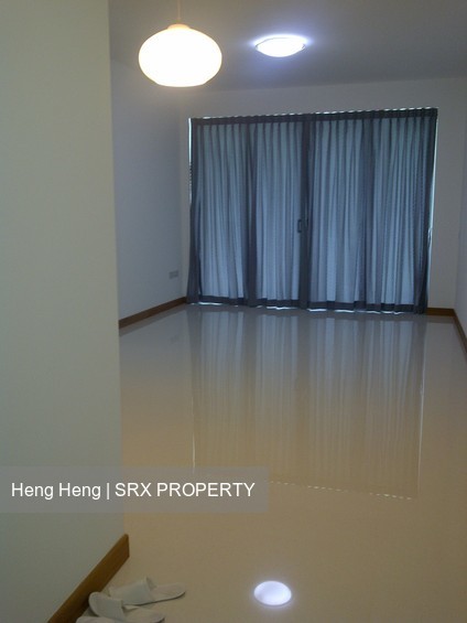 Waterfront Waves (D16), Condominium #169811482
